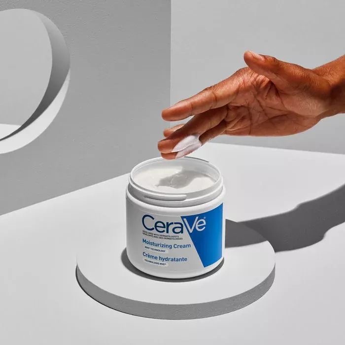 CeraVe Moisturizing Cream (454g / 16oz) - Image 2