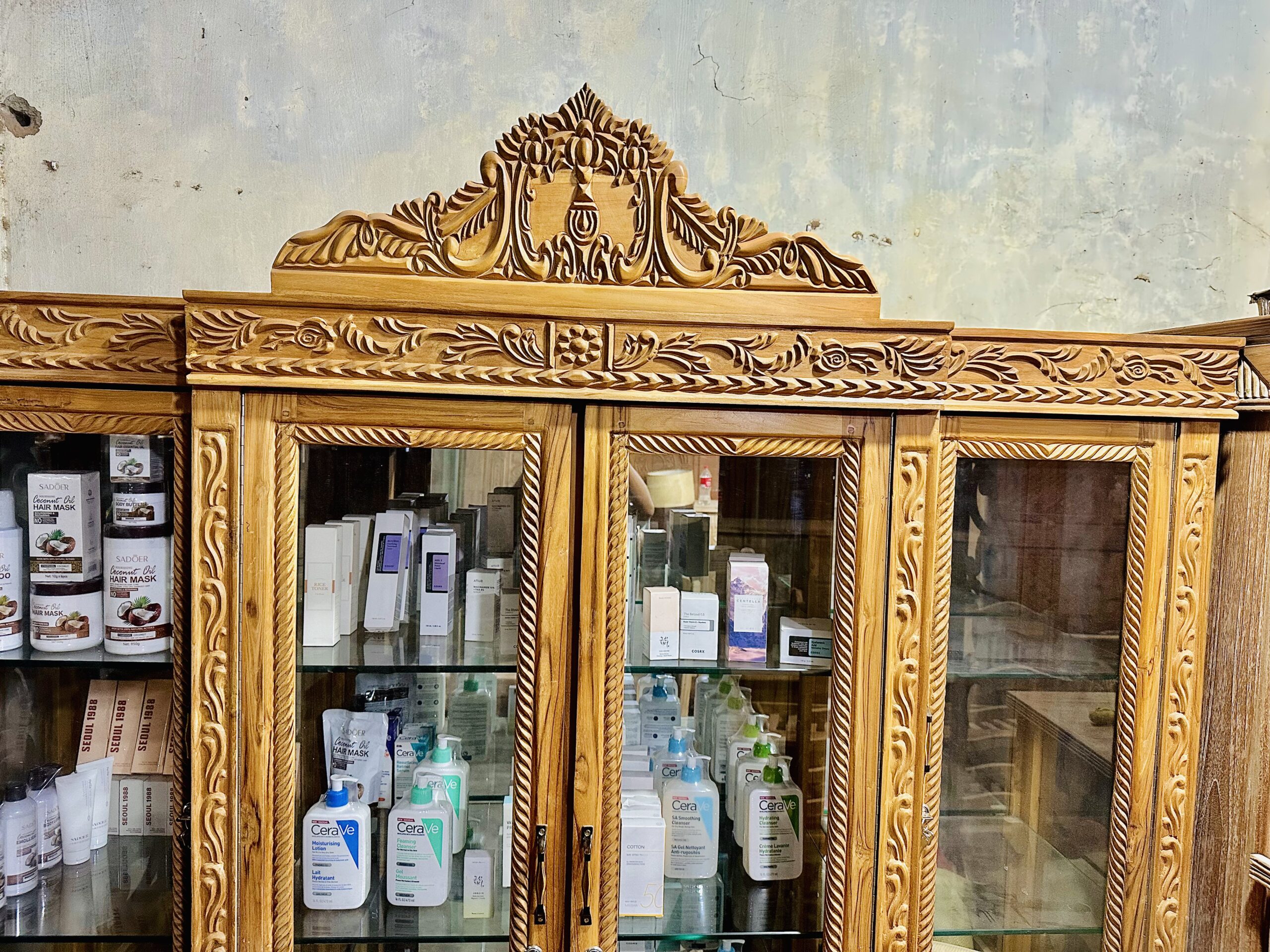 Premium Wooden Wall Cabinet – Chittagong Segun (Teak Wood) - Image 3