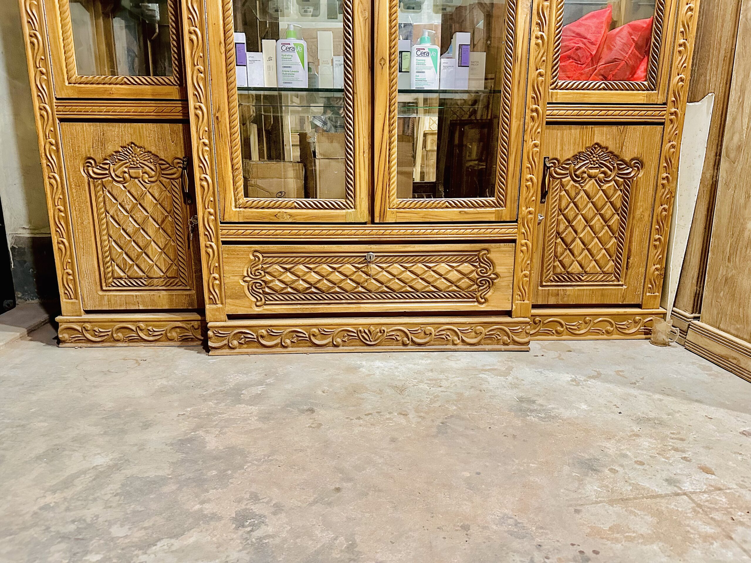 Premium Wooden Wall Cabinet – Chittagong Segun (Teak Wood) - Image 4
