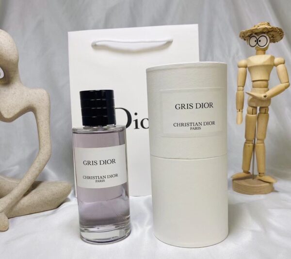 Gris Dior Eau de Parfum 100 ML ( WOMEN )