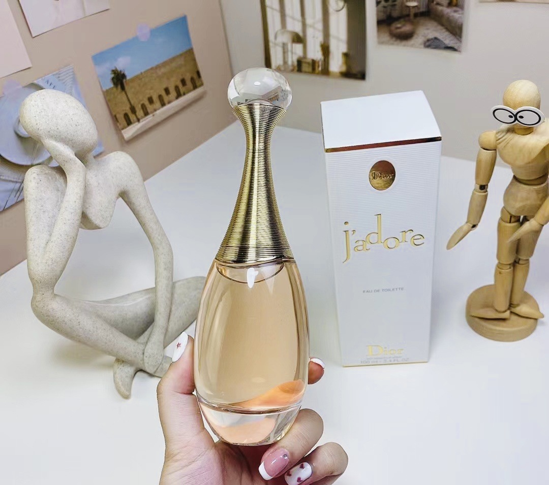 Timeless Elegance – J’adore EDP 100 ML ( WOMEN ) - Image 3